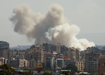 Líbano eleva a 492 los muertos por ataques de Israel a Hezbolá