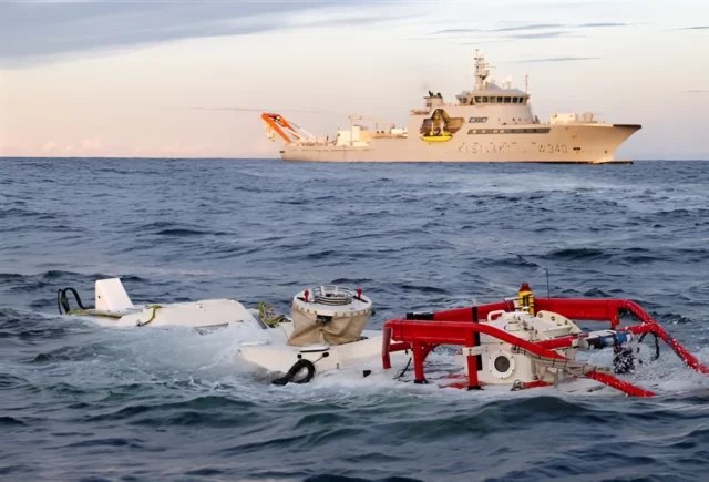 Los países de la OTAN realizan con éxito un ejercicio de rescate submarino