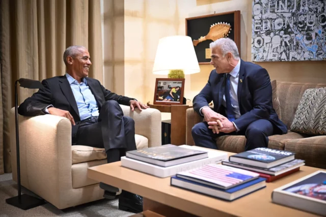 Lapid se reúne con Obama durante su visita en Estados Unidos