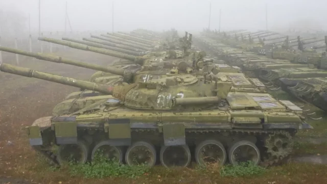 La India desecha más de 2.400 tanques T-72 de fabricación rusa