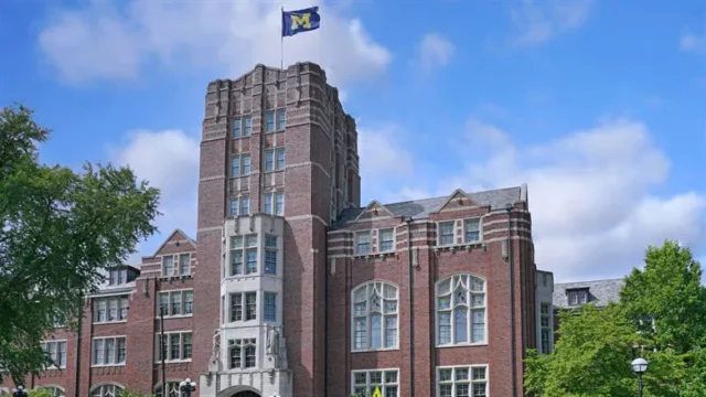 Policía de Ann Arbor investiga ataque antisemita contra estudiante en la Universidad de Michigan