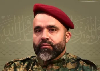 Muhammad Qassem al-Shaer, comandante de Hezbolá, en un cartel publicado después de su muerte en un ataque de las FDI el 10 de septiembre de 2024. (Oficina de prensa de Hezbolá)