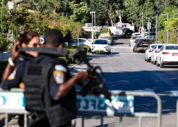 Dron de Hezbolá ataca la casa de Netanyahu en Cesarea