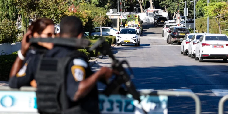 Dron de Hezbolá ataca la casa de Netanyahu en Cesarea