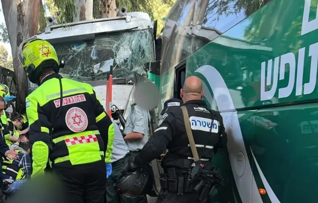 Ataque terrorista con un camión en Tel Aviv: 37 heridos