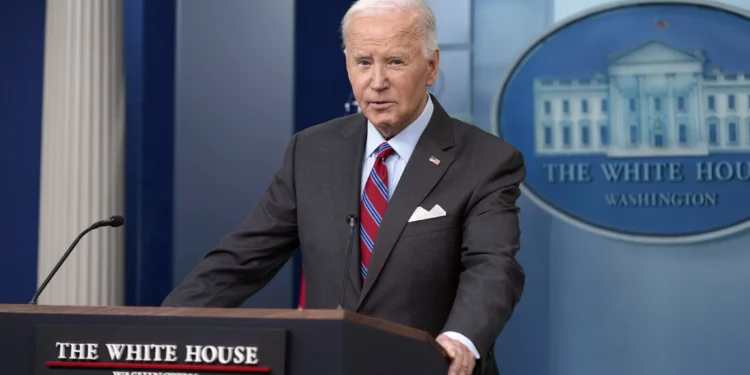 Biden sugiere que Israel necesita un liderazgo “más progresista”