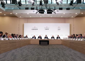 Países prometen $1.000 millones para “ayudar al Líbano”