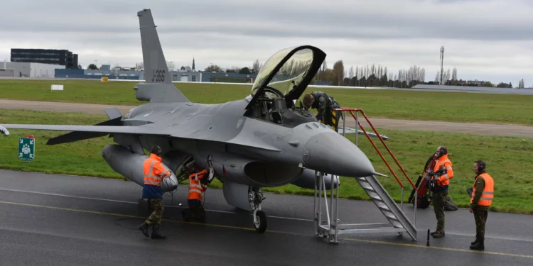 Ucrania ha recibido oficialmente un nuevo lote de aviones F-16