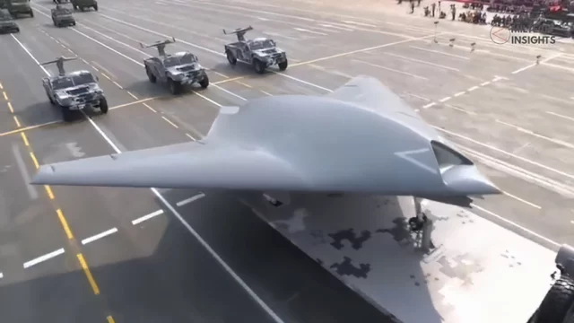 China despliega el primer escuadrón de cazas no tripulados GJ-11 en el Tíbet