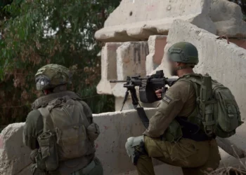 Las FDI matan a comandante de Hezbolá y destruyen 150 sitios en el Líbano