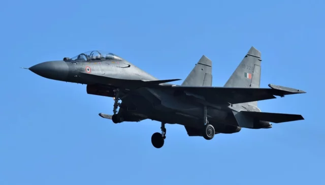 Pakistán derriba 3 Rafale, 1 MiG-29 y 1 Su-30 MKI de la India