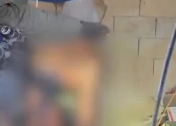 Tropas israelíes capturan a combatiente de Hezbolá en búnker subterráneo en Líbano