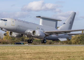 El primer Wedgetail AEW1 recibe el patrón de pintura de la RAF