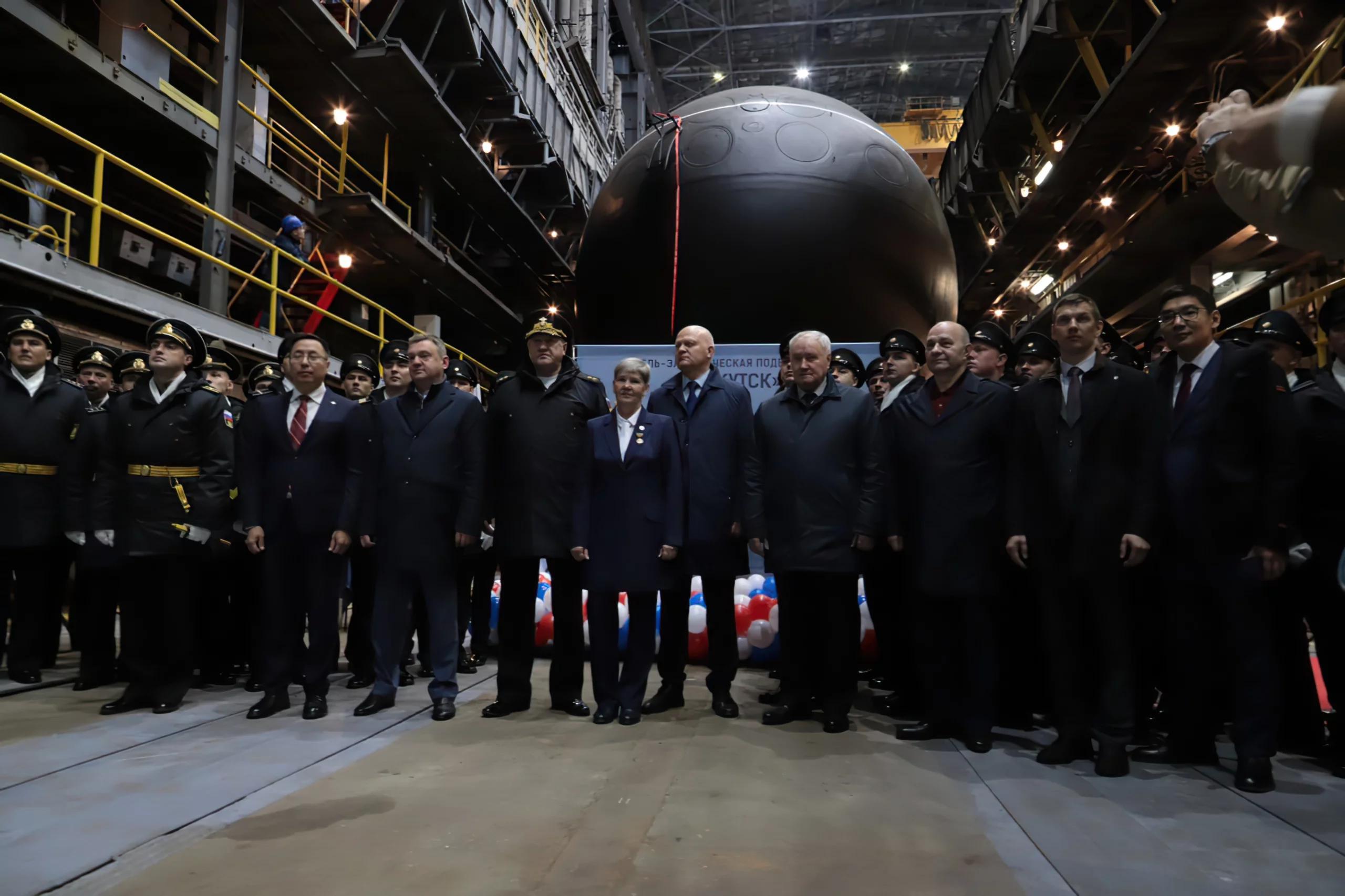 El submarino ruso Yakutsk se une a la Flota del Pacífico