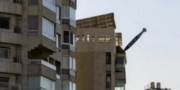 Irán “apoyaría” alto el fuego en Líbano: Mientras Israel ataca en Beirut