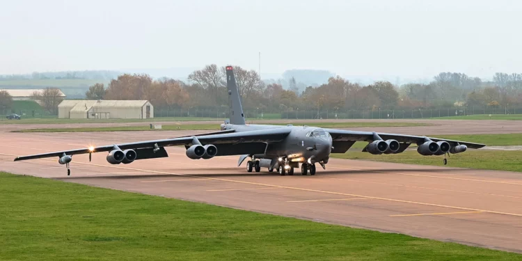 Diez B-52 Stratofortress desplegados en Europa y Oriente Medio