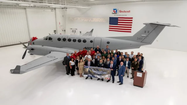 Textron Aviation entrega el Beechcraft King Air 360CHW a Perú