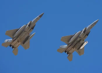 Los F-15 regresan a la base aérea Morris ANGB. (Crédito de la imagen: @arizona_planespotter)