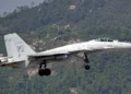 China presenta el J-15T: avión de combate para portaaviones