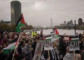 Manifestación en Londres contra el apoyo estadounidense a Israel