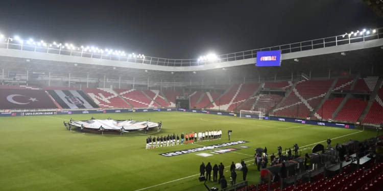 Maccabi Tel Aviv vence al Besiktas en Europa League en estadio vacío