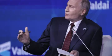 Putin felicita a Trump y elogia su valentía tras intento de asesinato