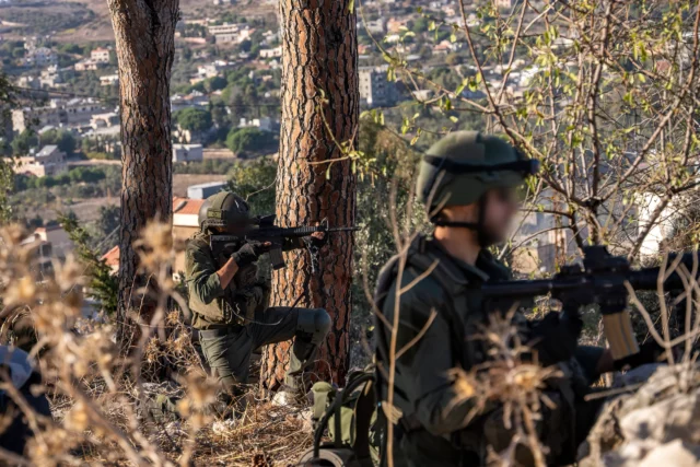 Las FDI encuentran pozo con explosivos en el lado libanés de una aldea