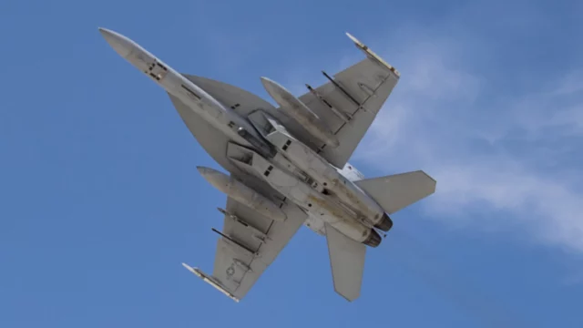 Marina de EE. UU. activa módulos IRST en los F/A-18 Super Hornet