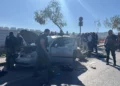 Las fuerzas de seguridad registran el coche de un sospechoso tras un intento de apuñalamiento en Jerusalén, el 23 de diciembre de 2024 (Policía de Israel)