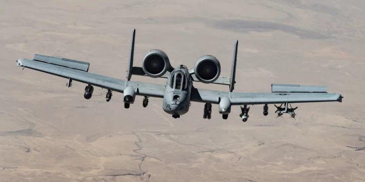 Aviones A-10 reaparecen en Siria durante ataques aéreos