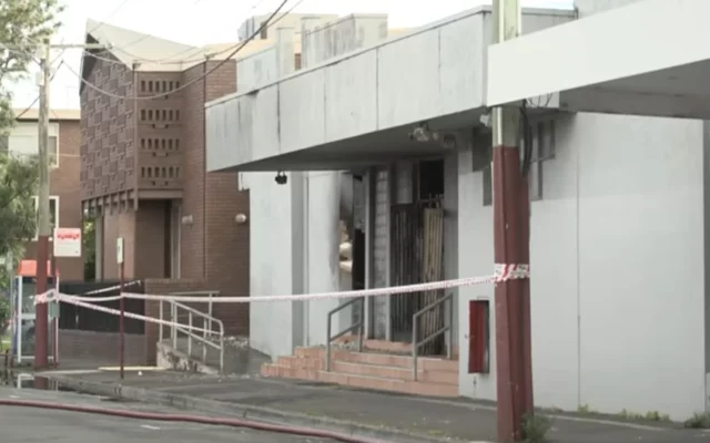 Incendio deliberado destruye sinagoga en Melbourne