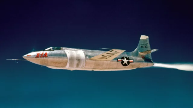 Bell X-1: el avión que rompió la barrera del sonido en 1947