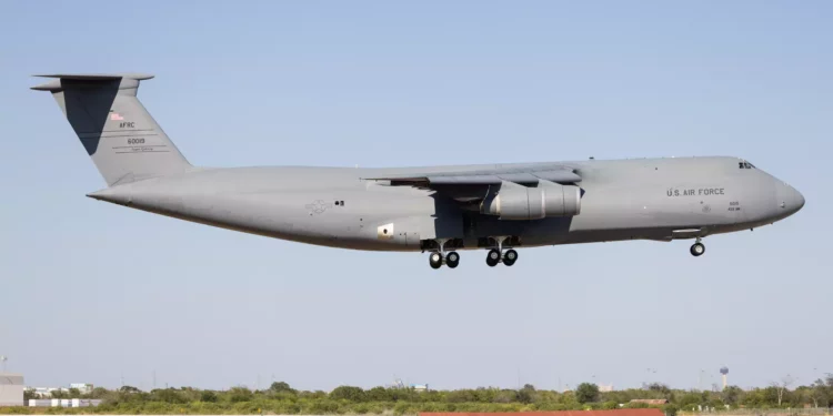 C-5M-Super-Galaxy