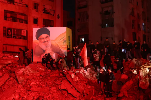 Hezbolá homenajea a Nasrallah en sitio donde Israel lo mató