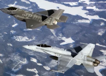 De los Hornet al F-35: La evolución de la defensa de Finlandia