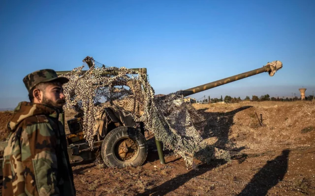 Turquía avanza mientras los kurdos se repliegan en Siria