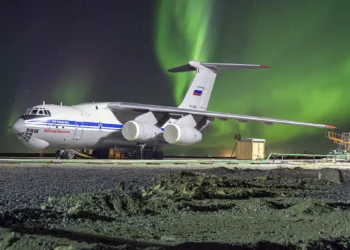 ¿Aún se fabrican aviones de transporte soviéticos Ilyushin o Antonov?