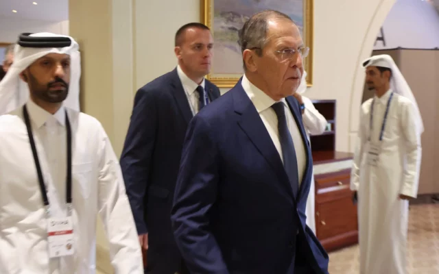 Rusia, Irán y Turquía piden el fin de la violencia en Siria