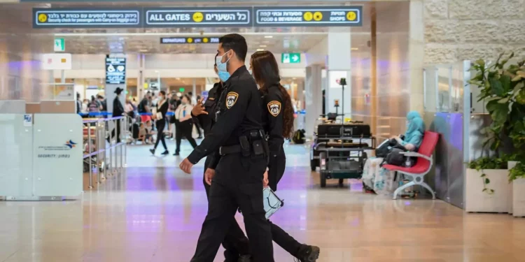 Detienen a sospechoso de asesinato en aeropuerto de Israel