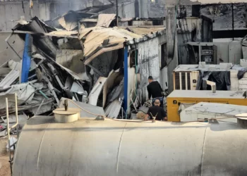 Israel ataca posiciones de Hamás incrustadas en hospital de Gaza