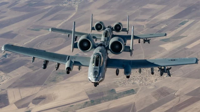 Seis aviones A-10C Thunderbolt II permanecen varados en Italia