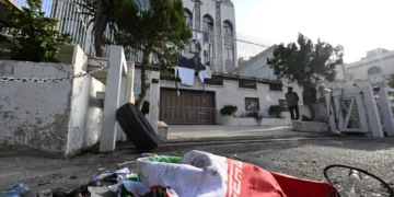El *Wall Street Journal* informó que la mayoría de las fuerzas iraníes se han retirado de Siria en el último mes, y varios grupos armados