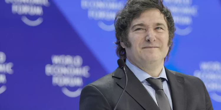 El argentino Milei golpea a los izquierdistas de Davos con la realidad