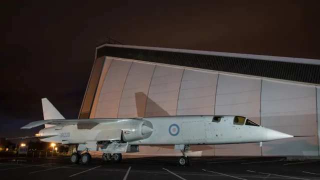 El BAC TSR.2: diseño innovador cancelado abruptamente