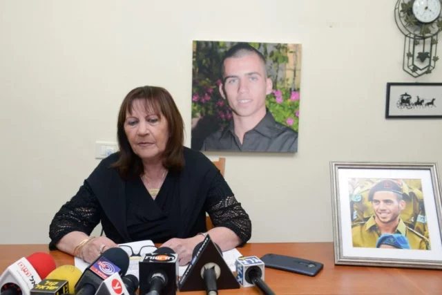 Madre de Oron Shaul agradece por la recuperación del cuerpo de su hijo