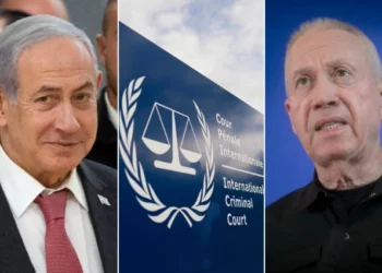 El primer ministro israelí, Benjamin Netanyahu (izquierda), en la Knéset, el 11 de noviembre de 2024. (Yonatan Sindel/Flash90); Vista exterior de la Corte Penal Internacional, o CPI, en La Haya, Países Bajos, el 30 de abril de 2024. (AP/Peter Dejong); El entonces ministro de Defensa, Yoav Gallant, habla durante una conferencia de prensa en la sede militar de Kirya en Tel Aviv, el 5 de noviembre de 2024. (Miriam Alster/Flash90)