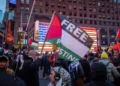 Manifestantes piden intifada durante protesta en Times Square