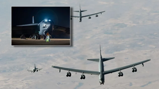 Los B-52 desplegados lanzan armas reales en Oriente Medio