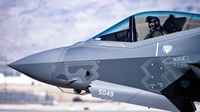 Bélgica mejora formación de pilotos con simuladores de vuelo F-35