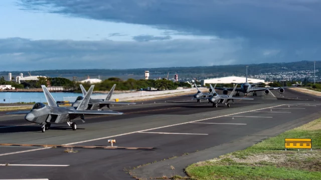 Finaliza el ejercicio militar Sentry Aloha 25-1 en Hawái